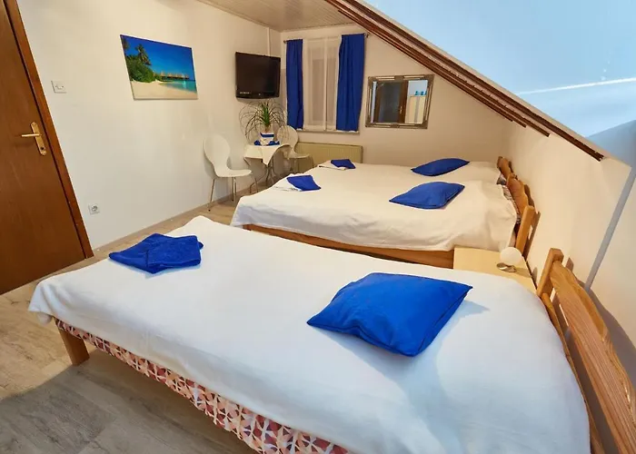 Apartma Steles Stari Trg pri Lozu